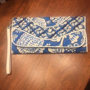 Vera Bradley clutch